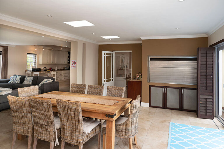 The Chandlers House Luxury Accommodation Pezula Letting