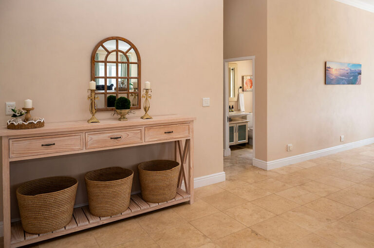 The Chandlers House Luxury Accommodation Pezula Letting